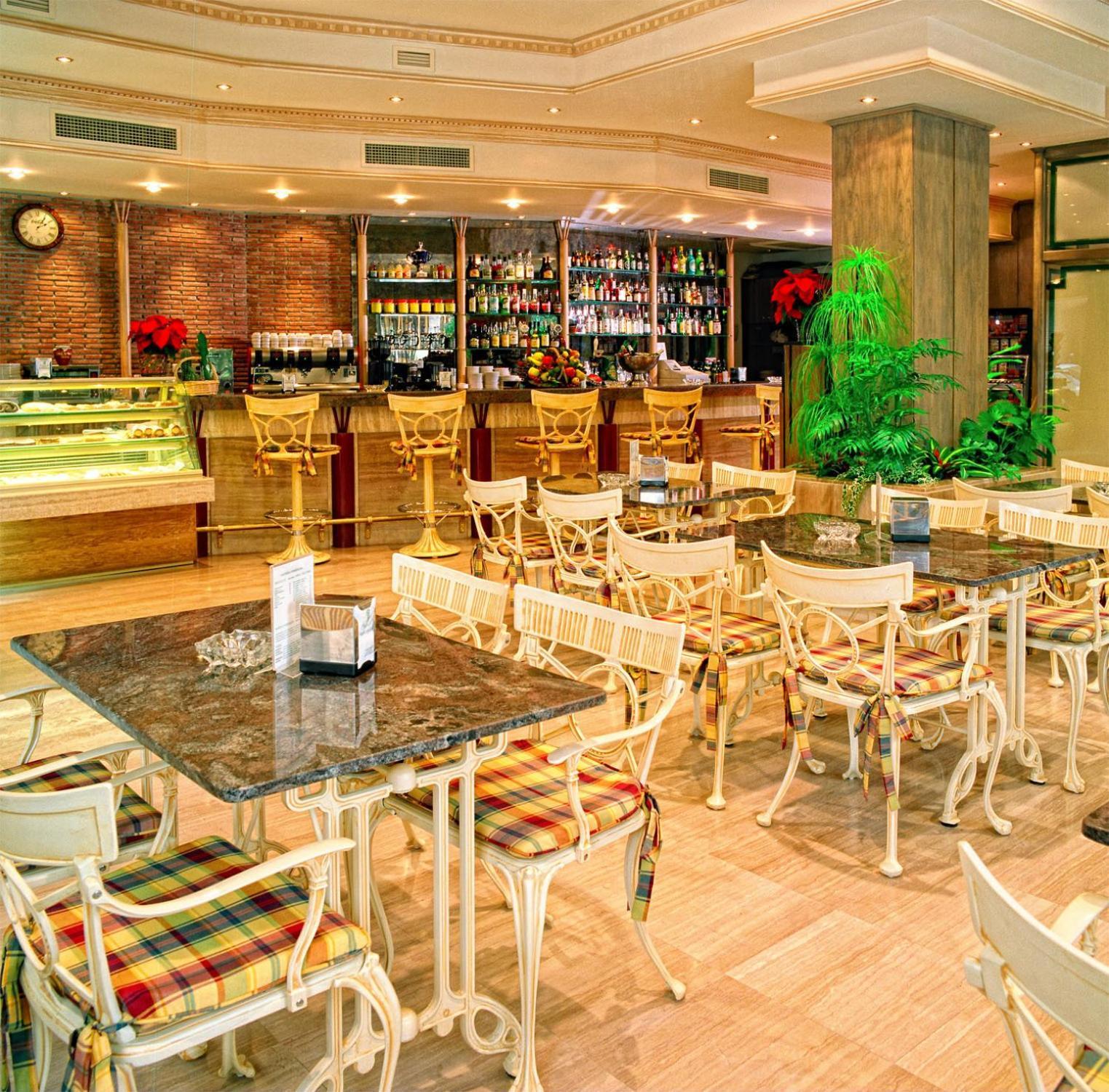 Hotel Torrepalma Alcalá la Real Dış mekan fotoğraf